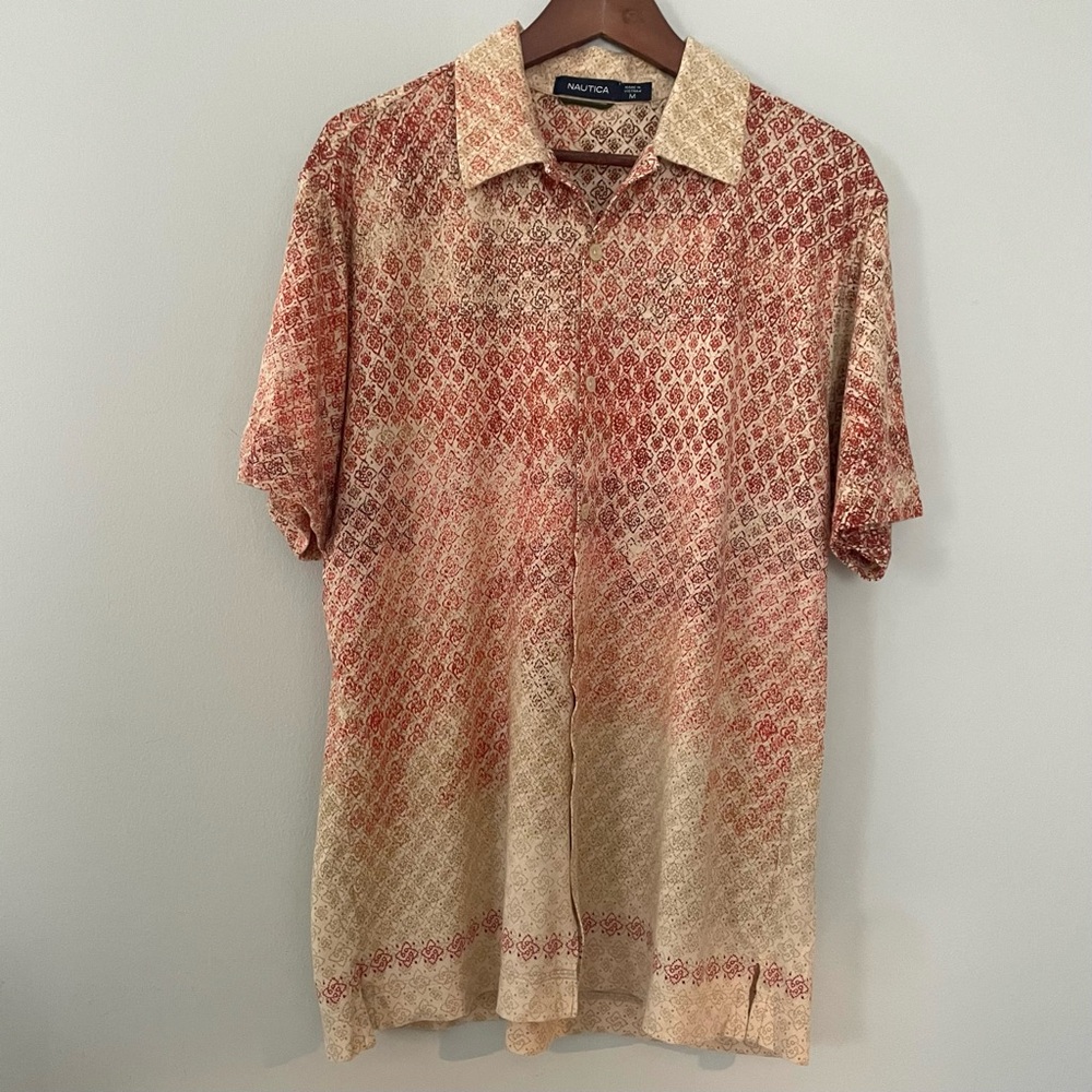 Short Sleeve Button-Up Shirt Lightweight Breathable Summer Vacation Men’s Medium